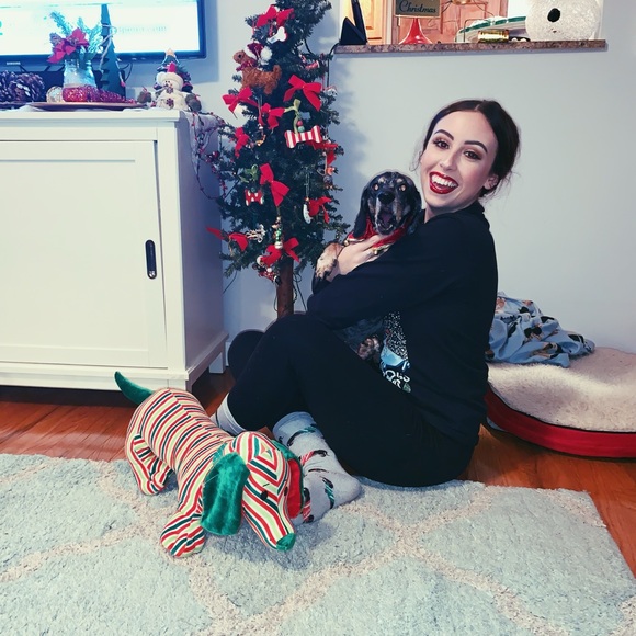 Meet your Posher, Madi - Picture 8 of 8